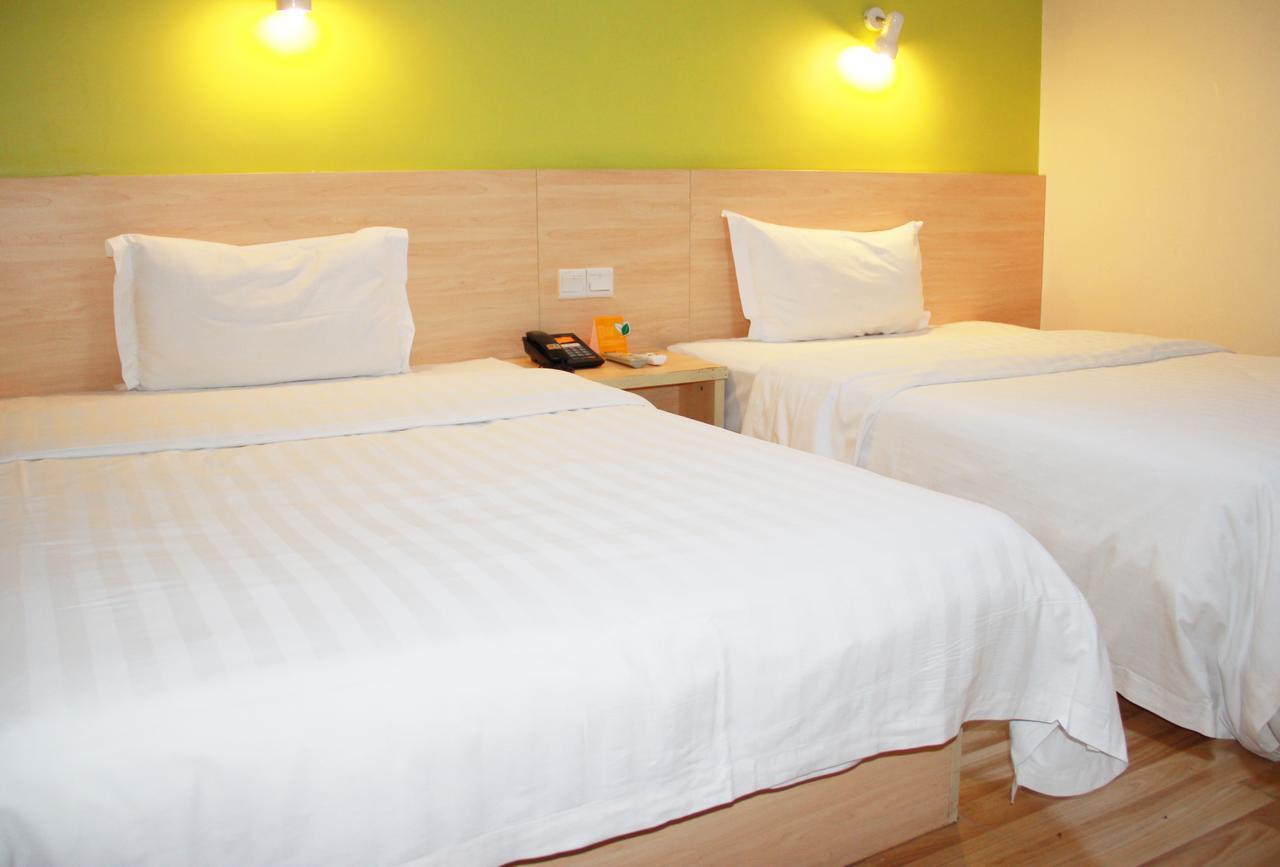 7Days Inn Huludao Xingcheng Hot Spring Street Extérieur photo