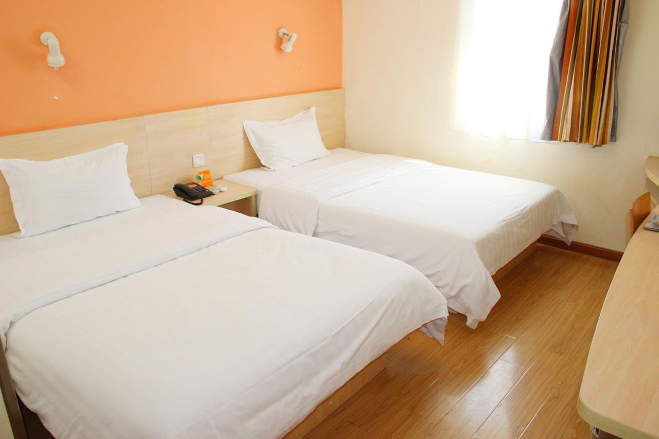 7Days Inn Huludao Xingcheng Hot Spring Street Extérieur photo