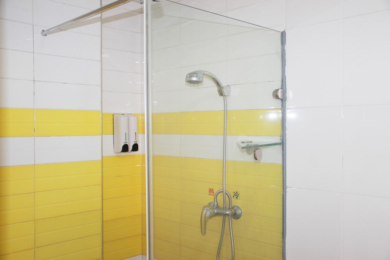 7Days Inn Huludao Xingcheng Hot Spring Street Extérieur photo